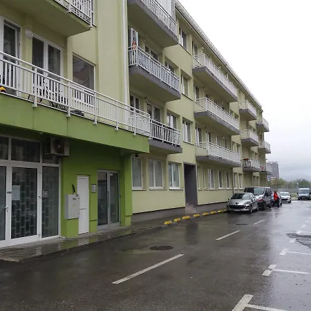 Apartment Ada